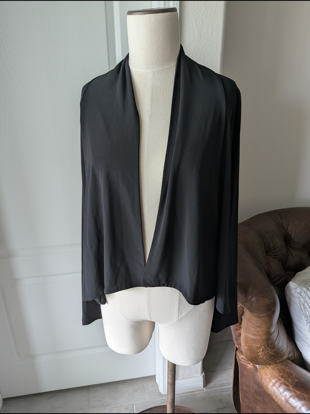 Black Women's Open Front Dressy Cropped Cardigan